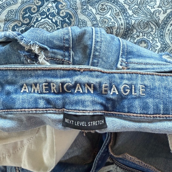 American Eagle Outfitters Light Blue Flare Jeans - Picture 3 of 3